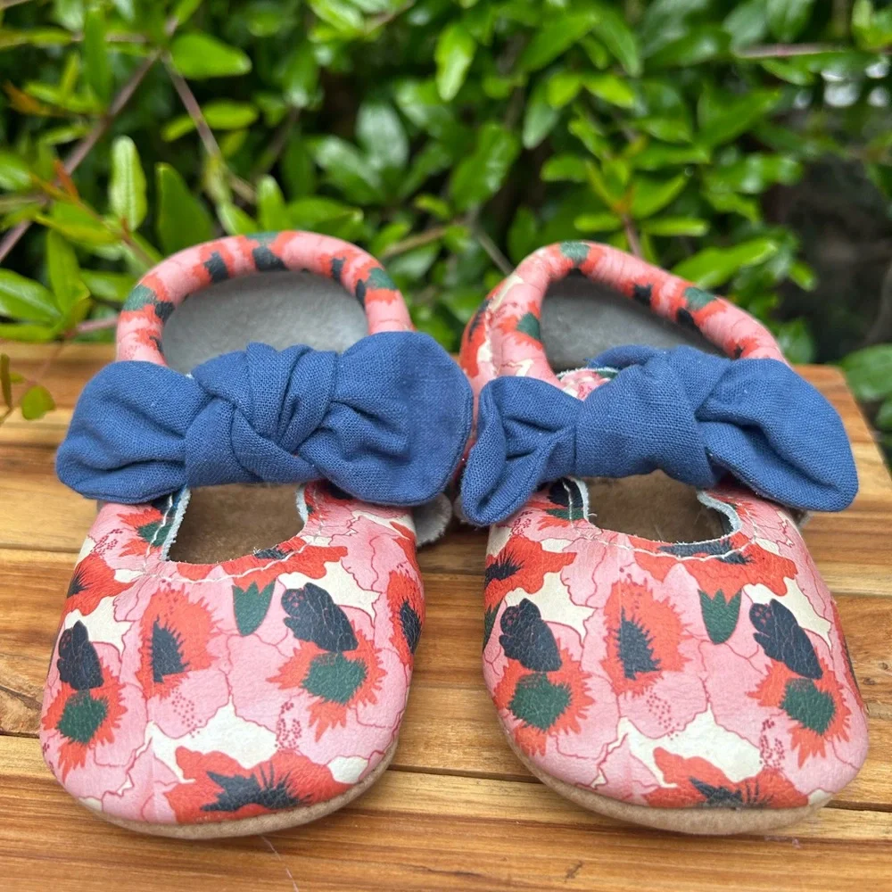 Kids' Island Bloom Bow Moccasin Freshly Picked Kids' Island Bloom Bow siz baby 5